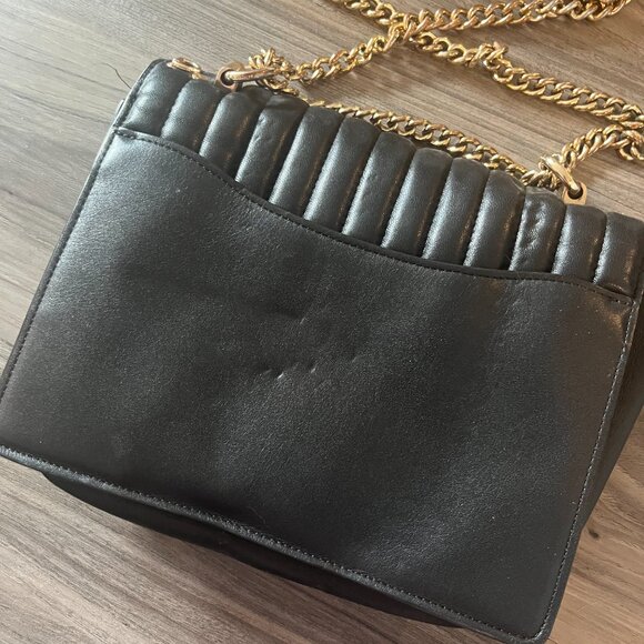 COACH Klare Crossbody With Linear Quilting - Picture 3 of 8